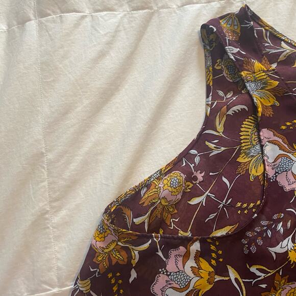 Lane Bryant Tank 22 Burgundy Yellow Floral Ruffle Layered Sheer - Picture 6 of 12